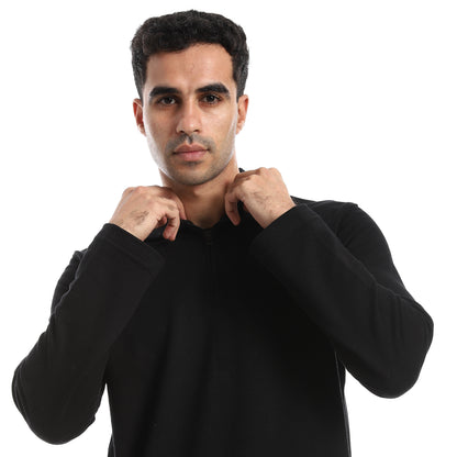 Half Closure Neck Hoodie