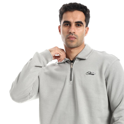 Turned Down Collar Zipper Closure Sweatshirt
