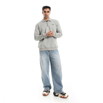 Turned Down Collar Zipper Closure Sweatshirt