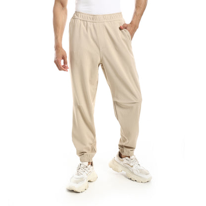Elastic Waist With Drawstring Sweatpants