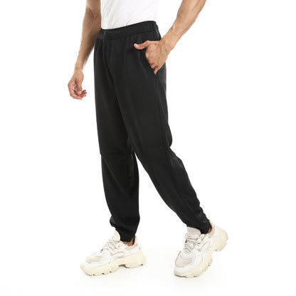 Elastic Waist With Drawstring Sweatpants